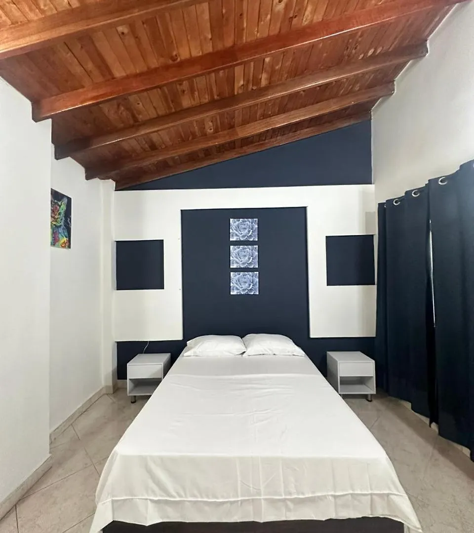 Habitacion En Apartamento Duplex, Internet, Terraza- Envigado 0*,  Colombia