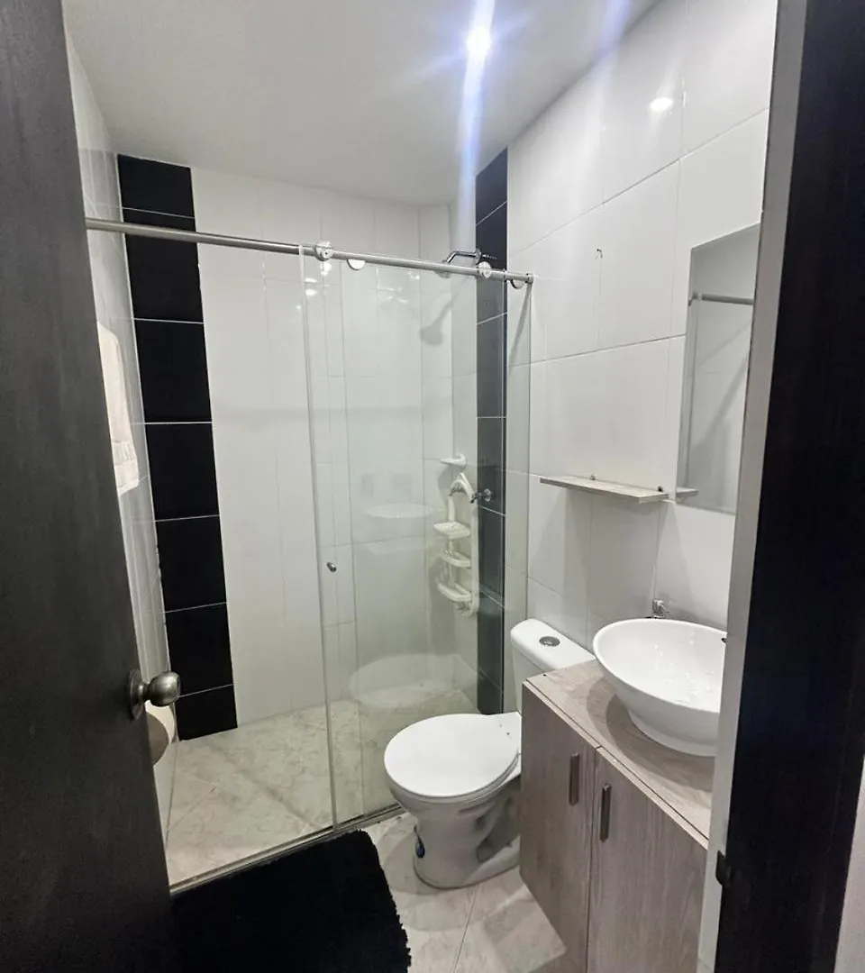 Homestay Habitacion En Apartamento Duplex, Internet, Terraza- Envigado